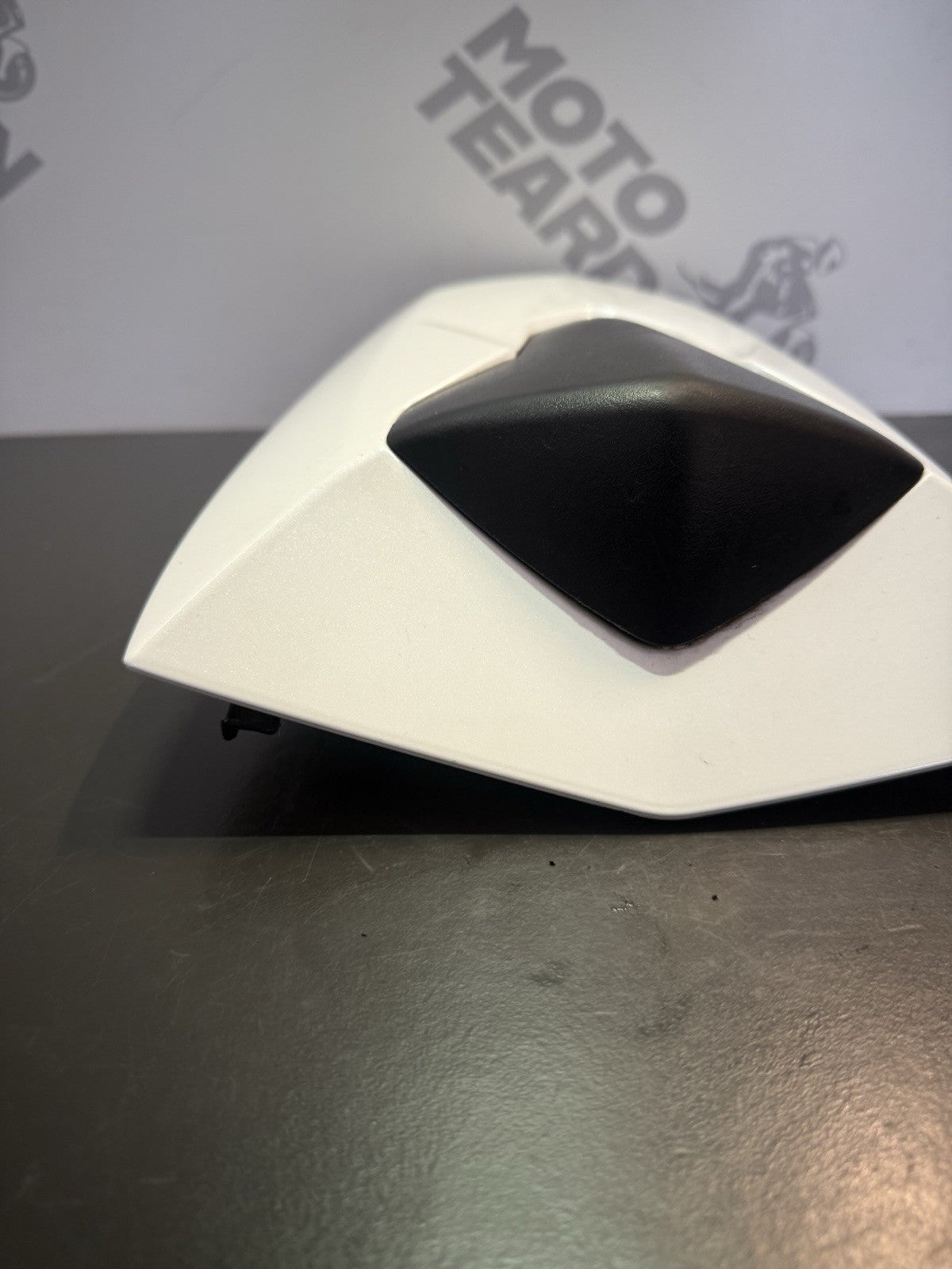 ee802c0b-de6f-4da6-b0b5-7f55230dcfb6