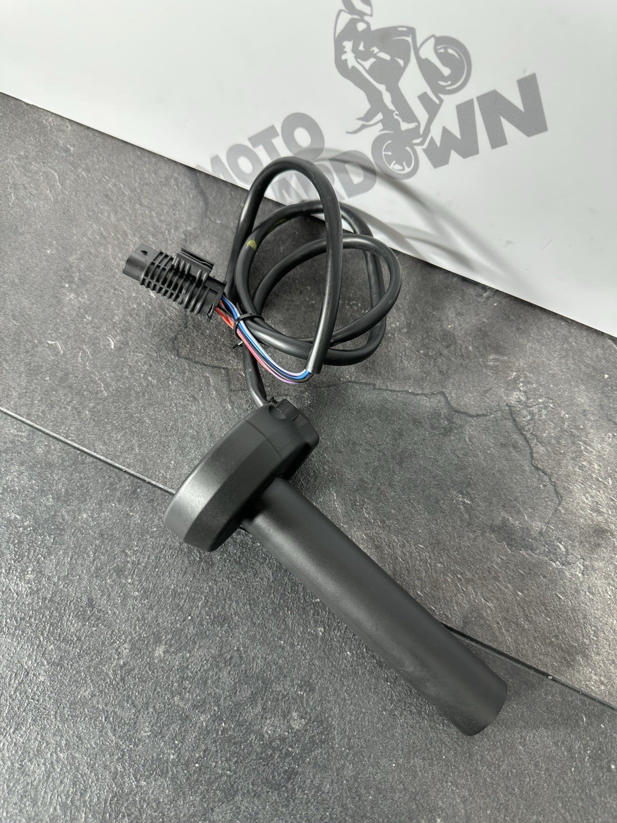 Aprilia RS660 2021 Throttle Grip Assembly Ride By Wire 6220 Miles 2022-2025 OEM