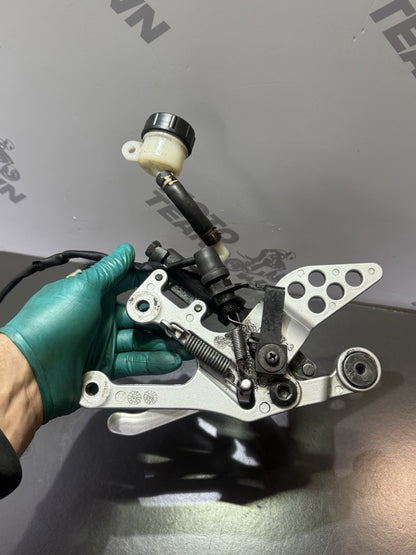 7d377ad5-d107-40ac-9830-131b8d6a28fc