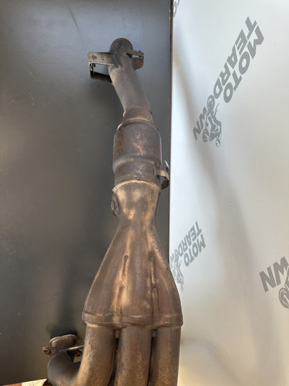 TRIUMPH SPEED TRIPLE 1050 EXHAUST DOWN PIPES CRACKED - SPARES / REPAIRS 19,161m
