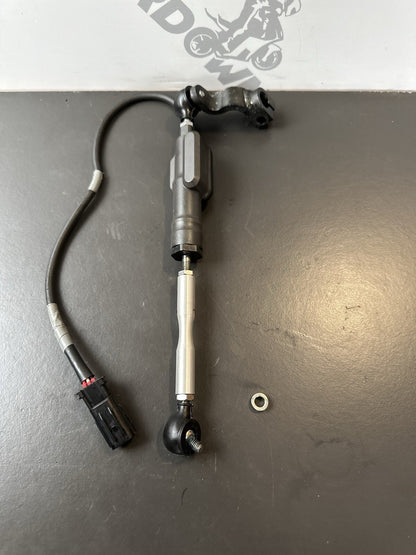 YAMAHA MT-09 SP Gear Shifter - B7N824800000 Yamaha MT09 SP Quickshifter OEM 2022