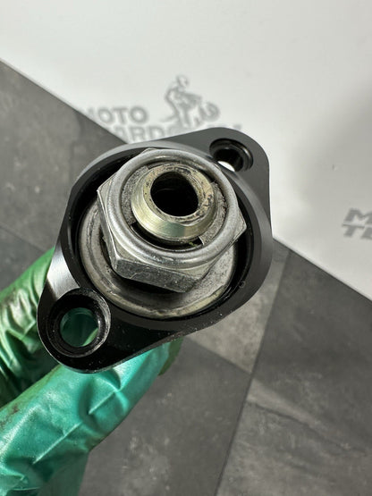 Triumph Street Triple 675 R 2015 Swingarm Spindle Bolt 2013-2016 16470 Miles OEM