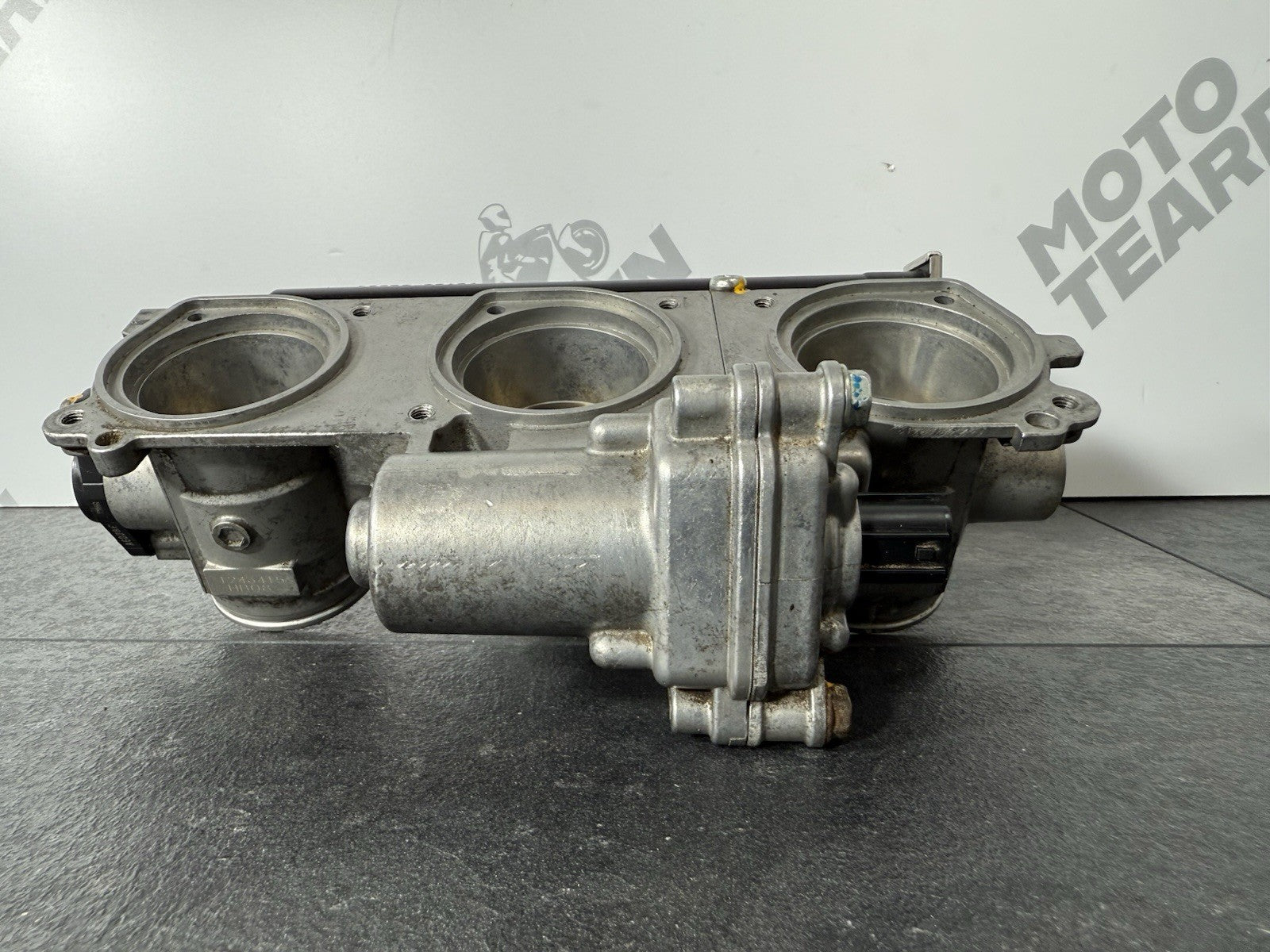 Triumph Street Triple 765 R 2017 Throttle Bodies 18498 Miles 2018-2021 RS OEM