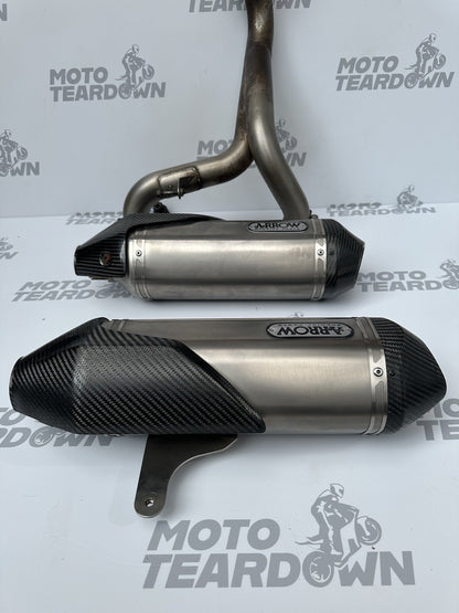 Triumph Speed Triple RS 1050 2018-2020 exhaust silencers and link pipe ARROW OEM