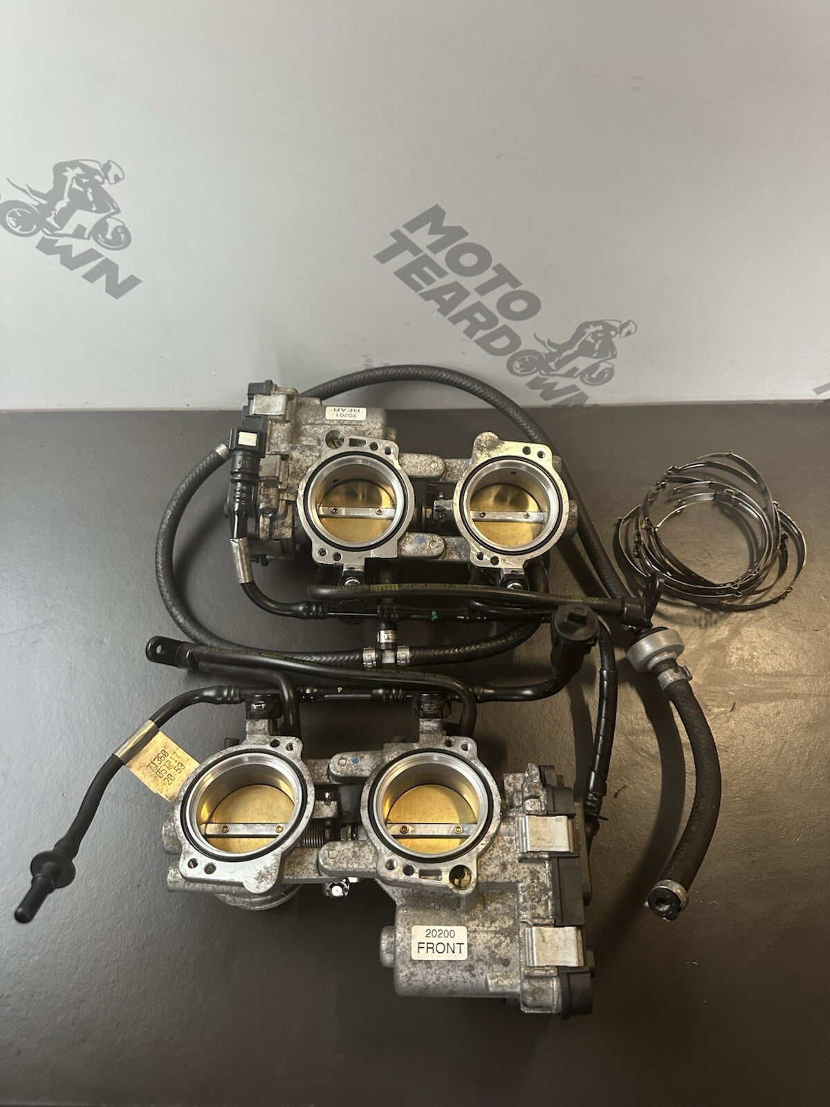 APRILIA TUONO V4 1100 FACTORY Throttle Bodies - 8573046 2017-2020 Front And Rear