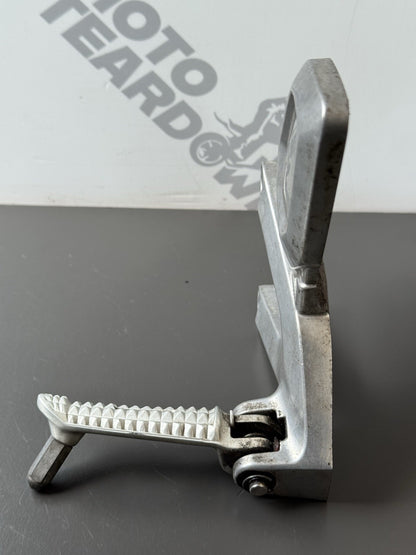 Triumph Trident 660 left riders footrest Left Footrest 2021-2024 T2086601 OEM