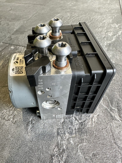 BMW S1000RR 2023 ABS Module Pump Actuator 2019-2022 Gen 4 OEM J43386