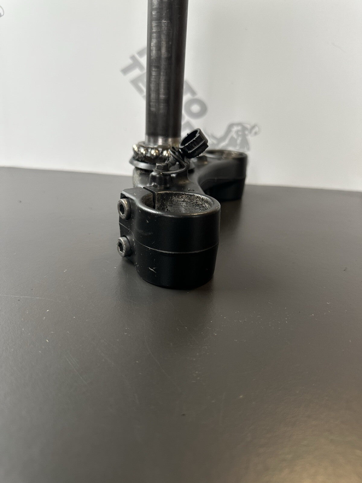 Yamaha MT-07 Yamaha MT07 Bottom lower fork yoke clamp 2014-2017 Lower Yoke OEM