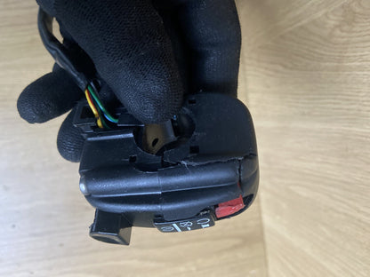 Aprilia Tuono V4 1100 Factory  right hand handlebar kill switch SPARES / REPAIRS