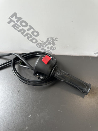 HONDA MSX GROM 125 2021-2024 RIGHT SWITCH GEAR HAND CONTROLS Throttle Cables OEM