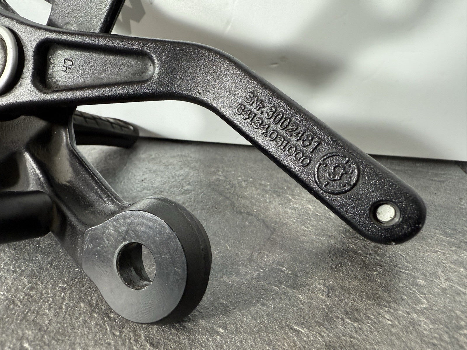 75b7b1f8-efcc-46fc-a347-cf1ac32f622d