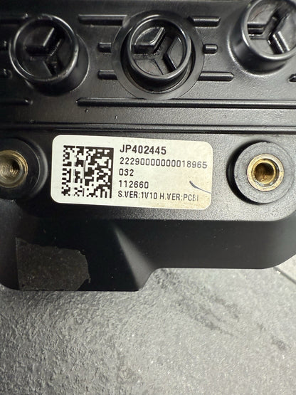 aeb30576-1153-4a14-9dbf-b3e0882b2a9a