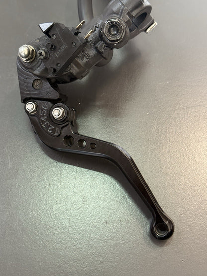 151c62e1-94ff-4aec-9bdc-15e192e600b8