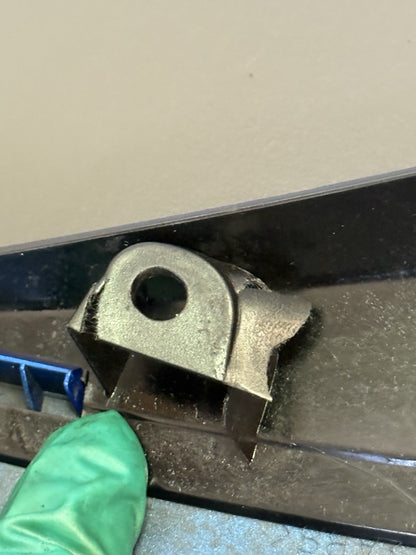 a8d5e962-ed3a-4ccb-bfcc-44528adaf310