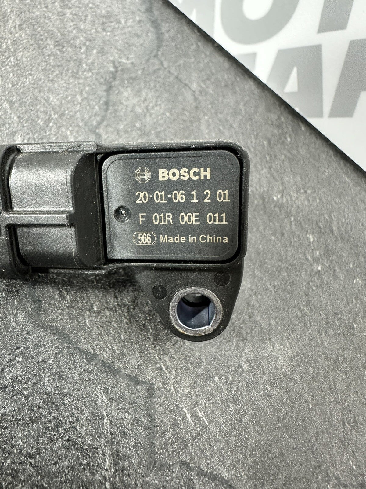 Aprilia Tuono V4 1100 Factory 2020 BOSCH Air Flow Sensor 6889 Miles OEM 2019