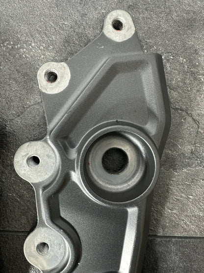 Yamaha R7 690 2024 Lower Frame Bracket Adapter Left & Right 1784 Miles 2022 2023