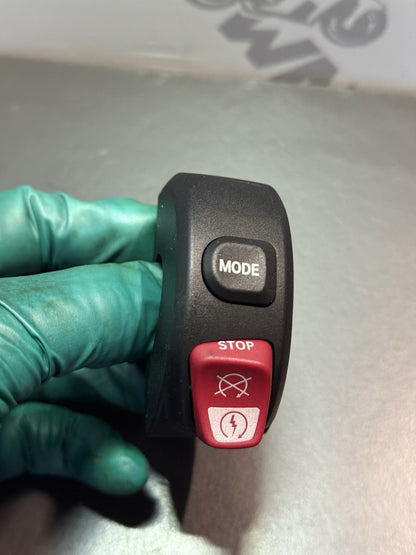 887ad46f-b44d-4827-ba8c-57c362a635c2