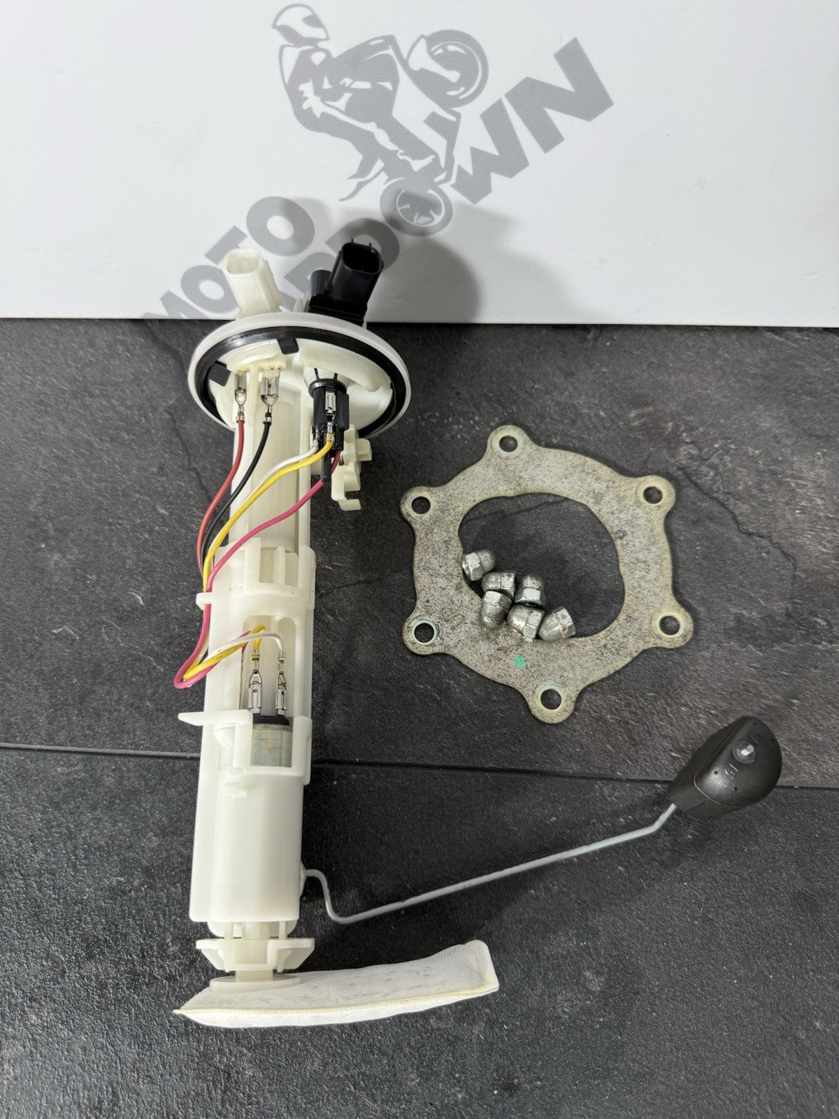 Yamaha YZF R125 R 125 2014 Fuel Pump Petrol Pump 26983 Miles 2008-2018 OEM