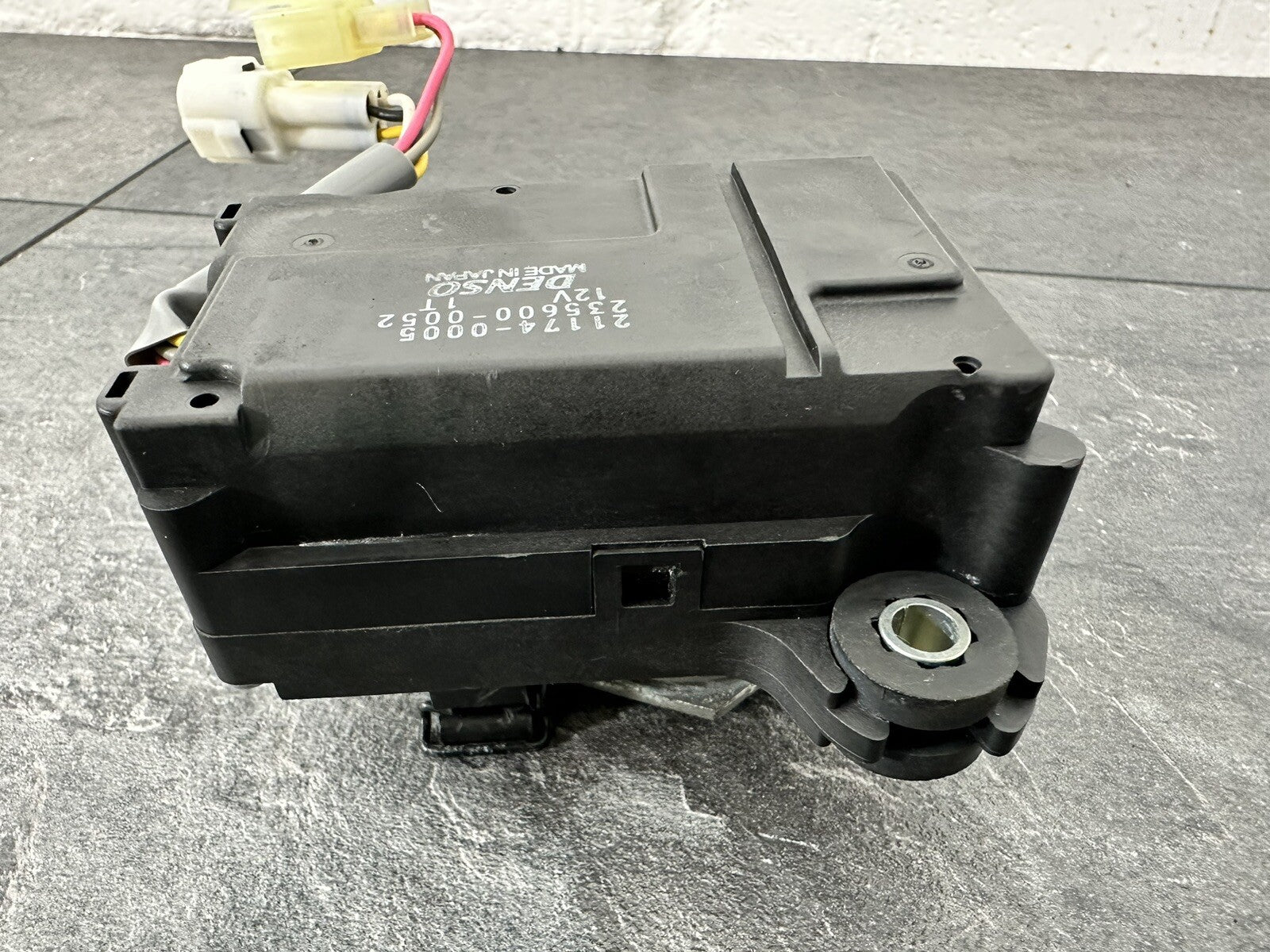 Kawasaki ZX6R 636 ABS 2016 Exhaust Valve Actuator Motor 8655m 2013-2015 OEM