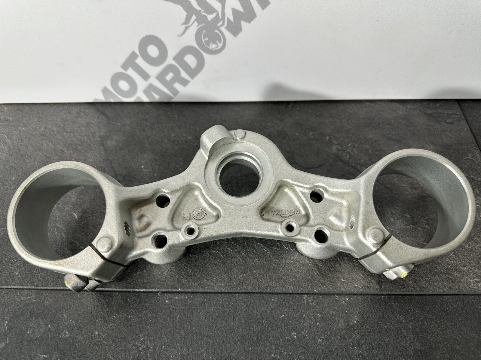 Triumph TIGER 900 GT PRO 2022 Top Yoke Upper Yoke 6337 Mile 2020-2023 OEM