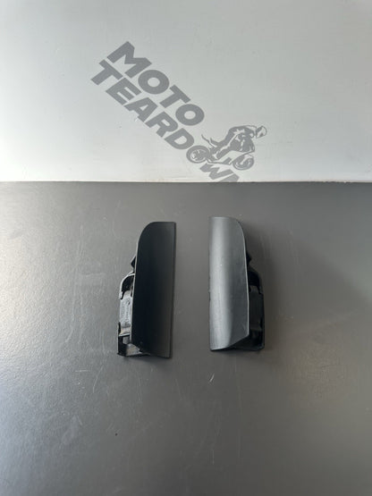 Triumph Street Triple 675 R 2015 Fork Protectors Mudguard Trim 2013-2016 OEM