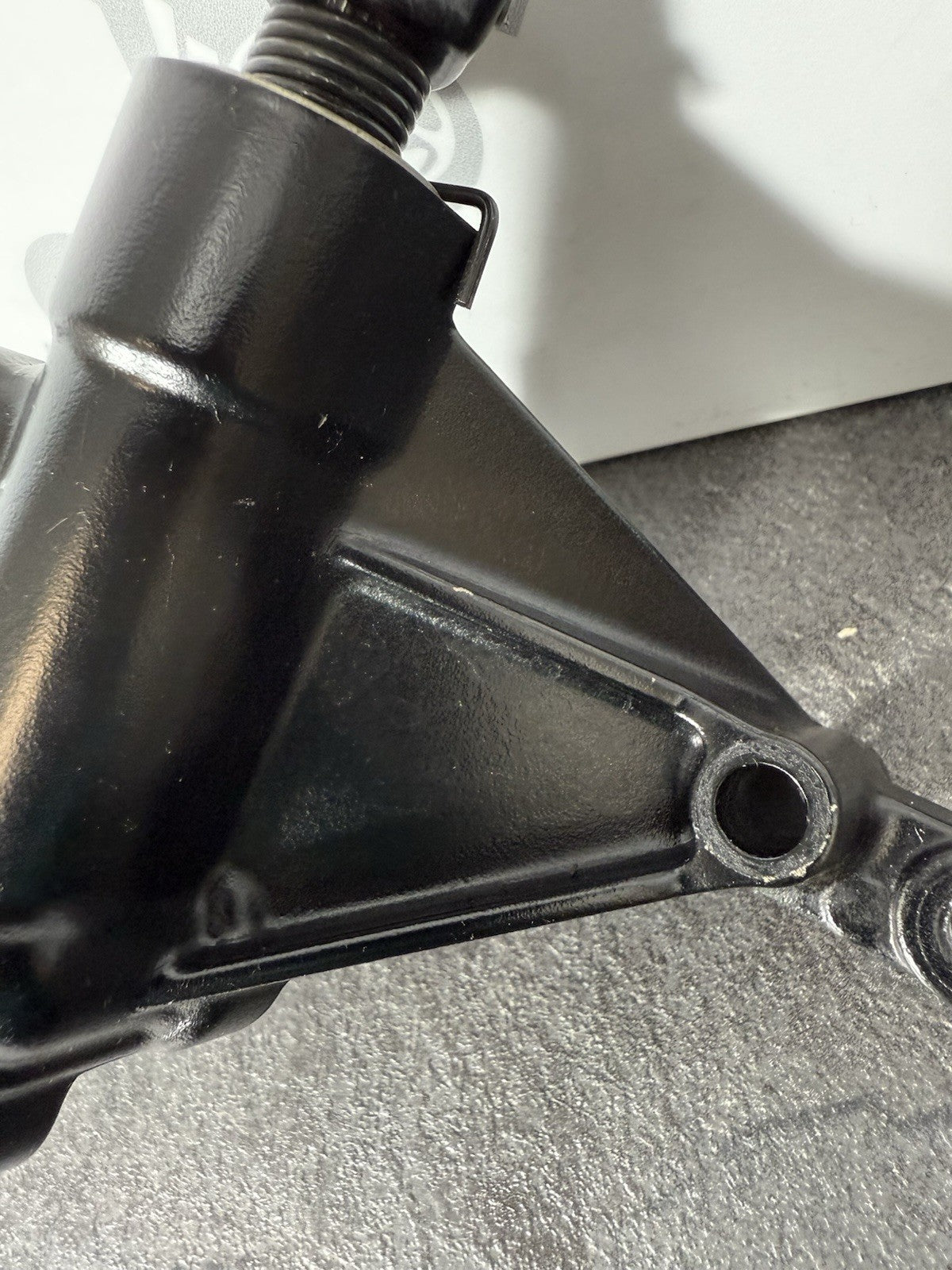 Suzuki GSXR 1000 R 2019 Clutch Release Mount Bracket 2017-25 OEM MM