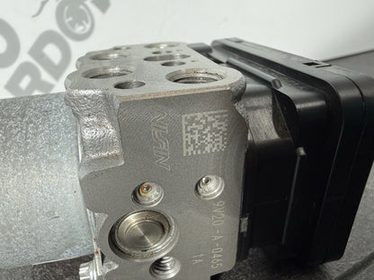 b036a827-966d-4582-b324-48433eb1e9dd