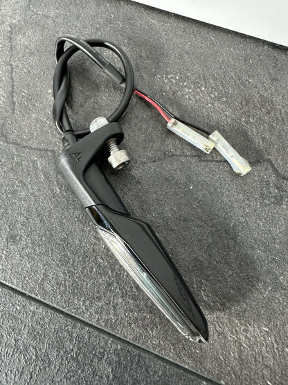 Triumph TIGER 900 GT PRO 2022 Indicator LED Scrolling 6337 Miles 2020-2023 OEM