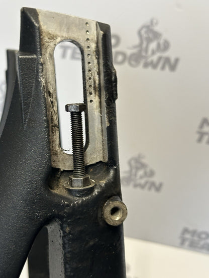 TRIUMPH STREET TRIPLE 675R SWINGING ARM SWING ARM 2011 675R Swing Arm OEM