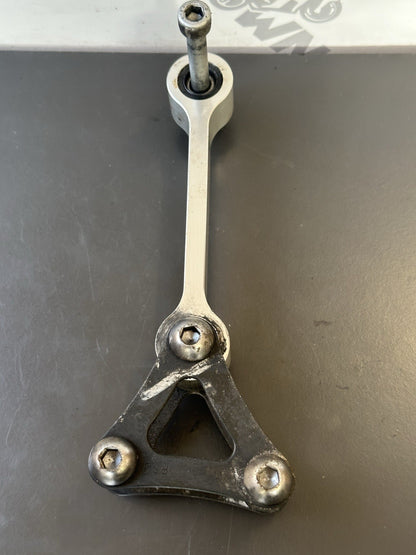 TRIUMPH STREET TRIPLE 675 Rear Shock Absorber Linkage 675R Rear Shock Linkage