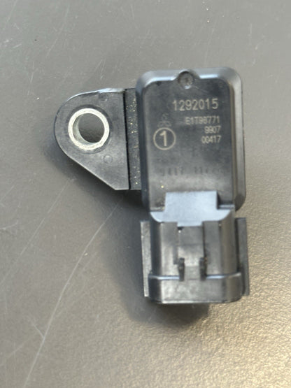 Triumph Street Triple 675 ABS Air Sensor 2007 - 2011 Map Mass Air Flow Sensor