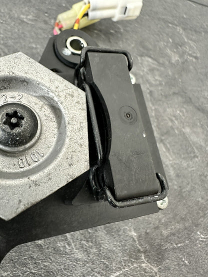 Kawasaki ZX6R 636 ABS 2016 Exhaust Valve Actuator Motor 8655m 2013-2015 OEM
