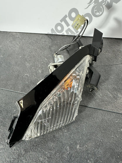 Suzuki GSXR 1000 2014 Rear Left Indicator 22774 Miles 2009-2016 OEM