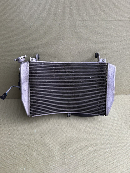 YAMAHA R1 14B RADIATOR AND FANS BIG BANG YZF 1000 2009-2014 Yamaha R1 Radiator