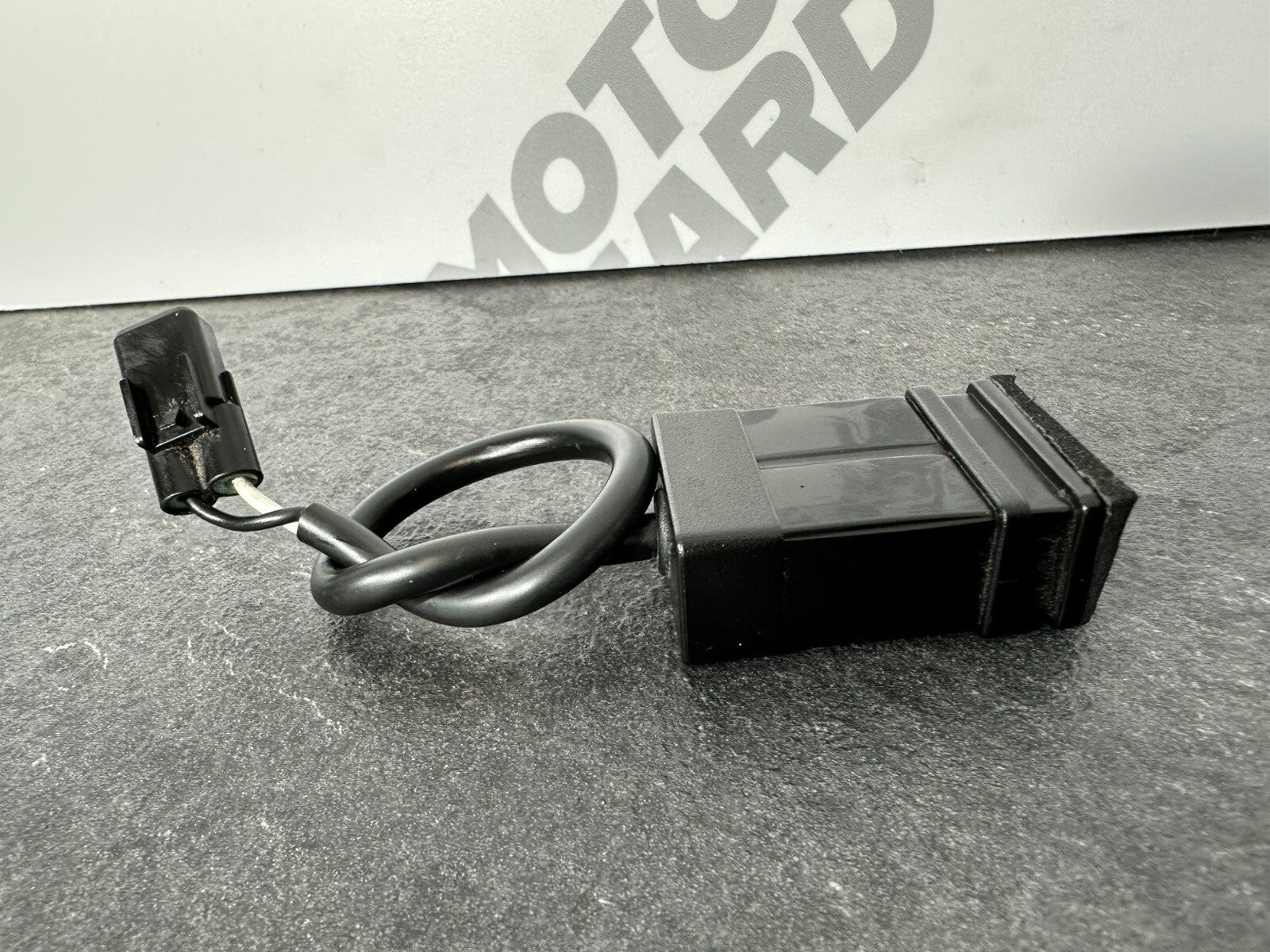 Triumph TIGER 900 GT PRO 2022 USB Connector Socket 6337 Miles 2020-2023 OEM