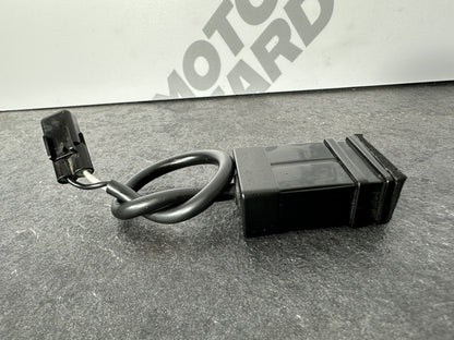 Triumph TIGER 900 GT PRO 2022 USB Connector Socket 6337 Miles 2020-2023 OEM