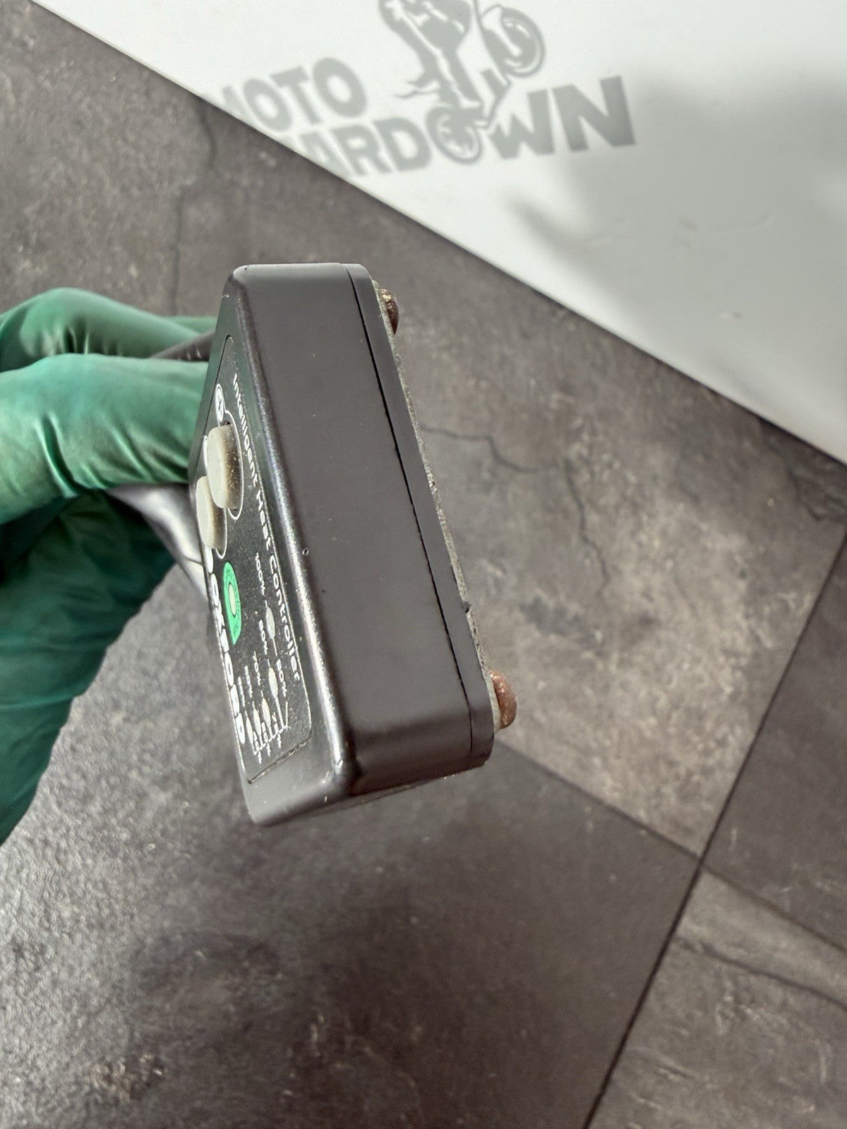 4ef674f3-7b34-4d27-a506-b220d705f144