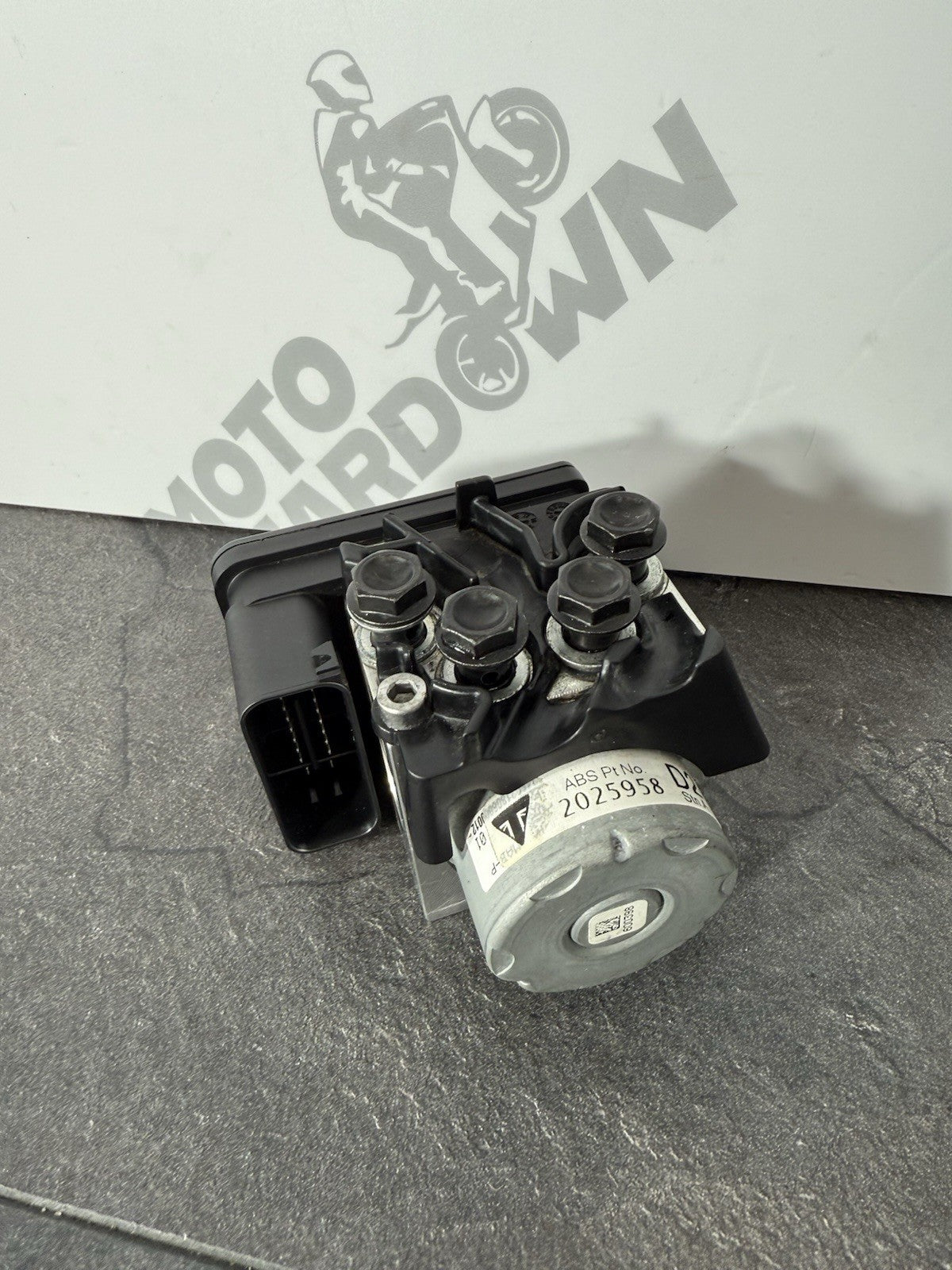 1079fabb-a8c3-49c2-ac34-9388497debdf