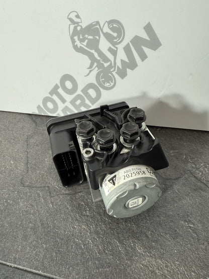 1079fabb-a8c3-49c2-ac34-9388497debdf