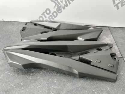 Kawasaki Z800 ABS 2016 Side Fairings Infill Panels  12691 Miles 2013-2018 OEM