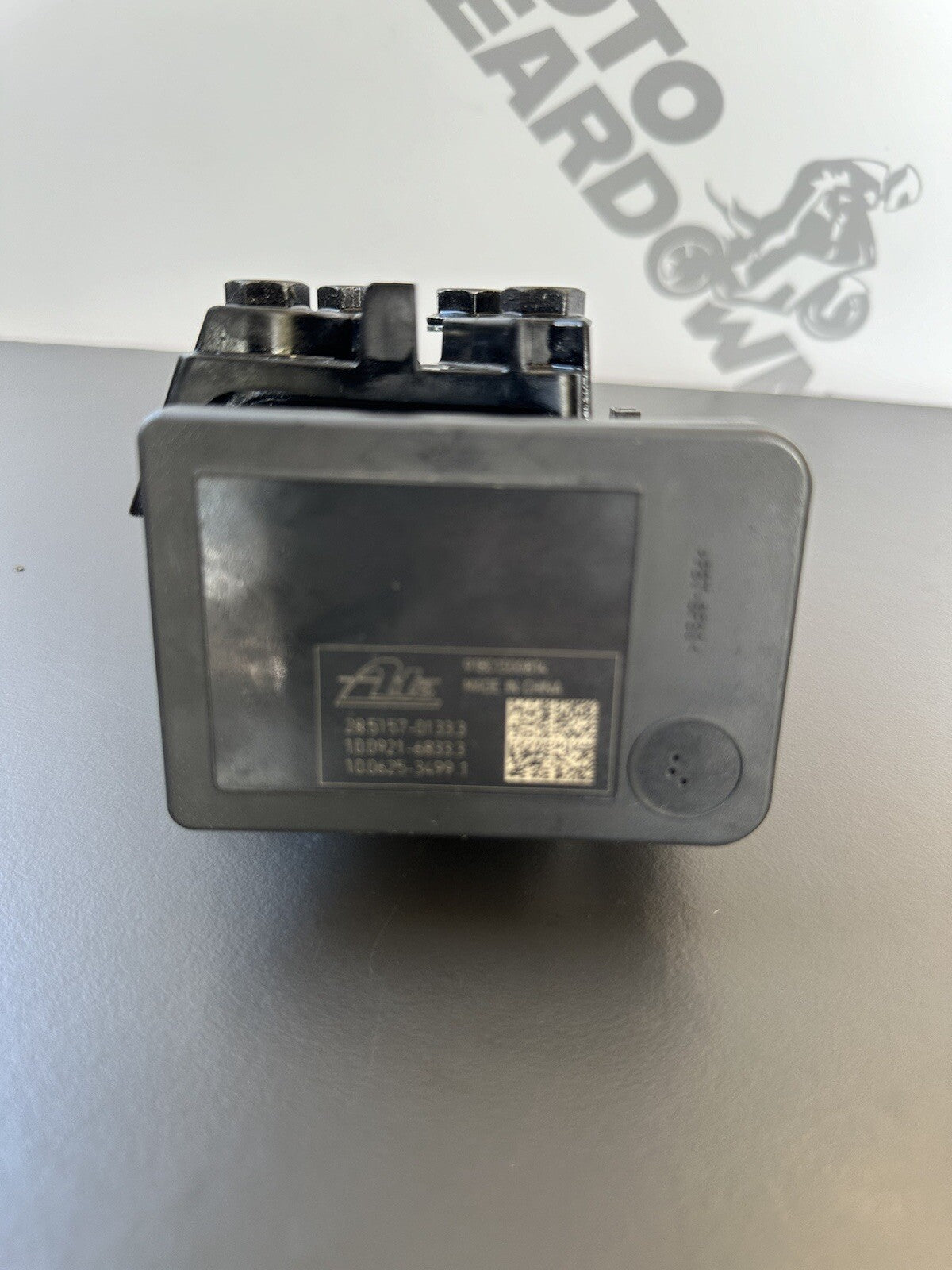 Triumph Street Triple 765 RS 2017-2019 ABS Pump Regulator 2019 OEM 8126 Miles