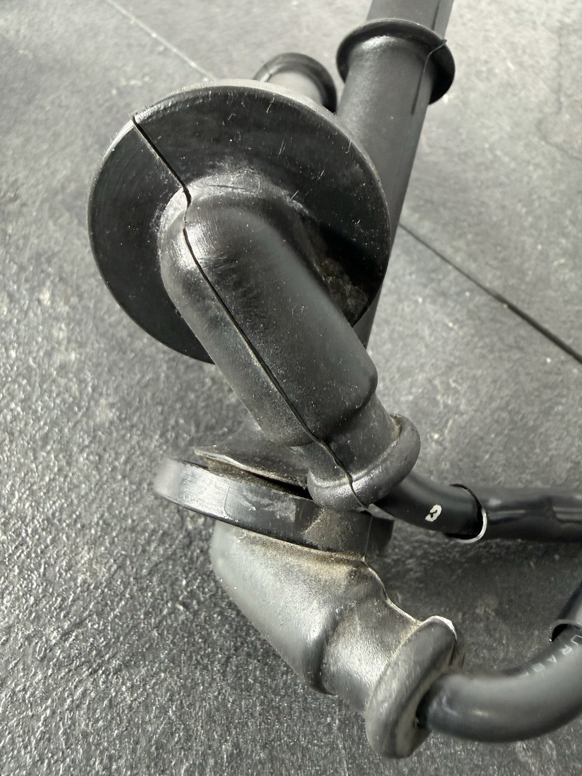 f8df6a10-1092-4d28-aad4-06b8a8effb53