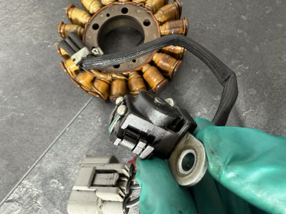 Triumph Street Triple 765 R 2017 Stator Magneto 18498 Miles 2018-2021 765 RS OEM