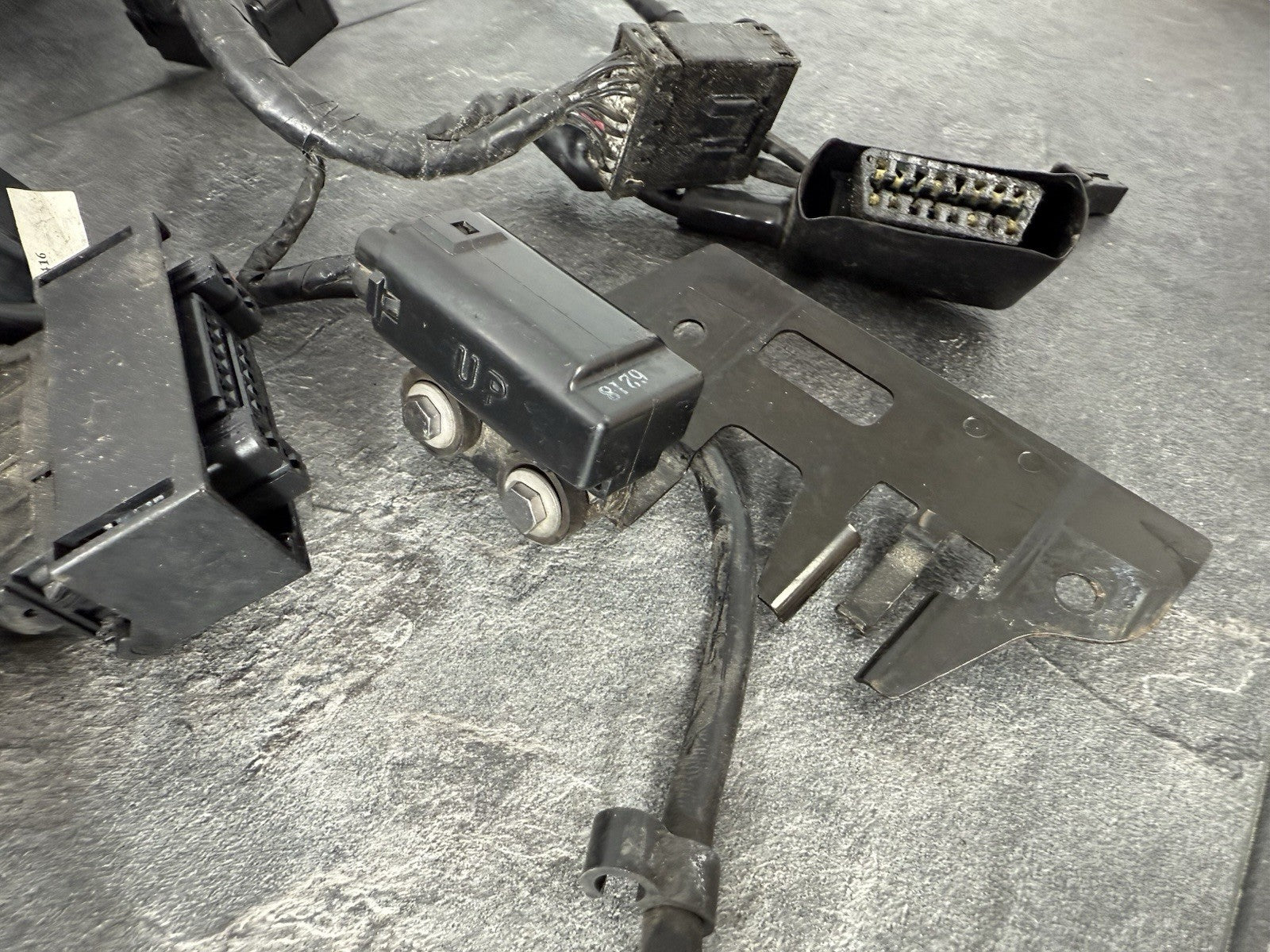 76a34b27-e5ac-4631-a383-83ec99033d1c