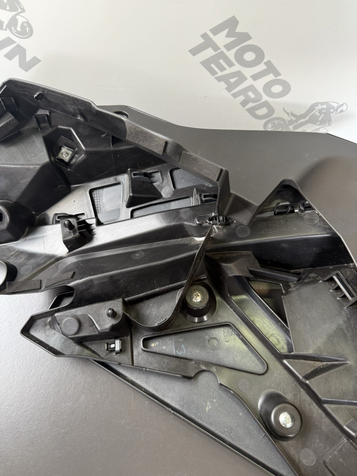 b1ffbb7b-e553-409f-a22a-1a6cb83fe2ec