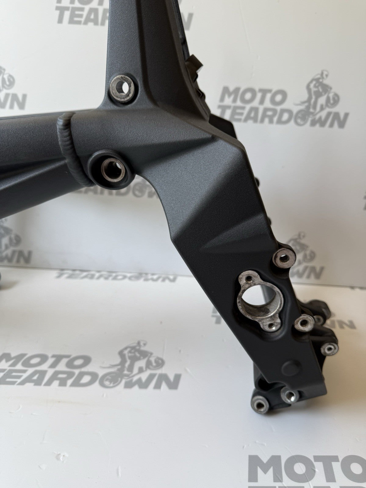Triumph Street Triple 675R Frame Chassis 675R Chassis CAT N OEM READ DESCRIPTION