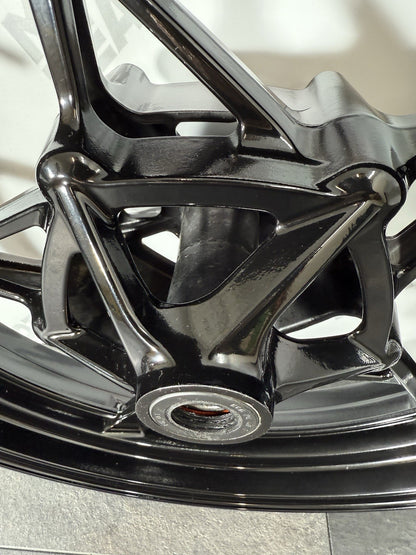 b6060844-b546-42f6-ac12-d96bcba14d55