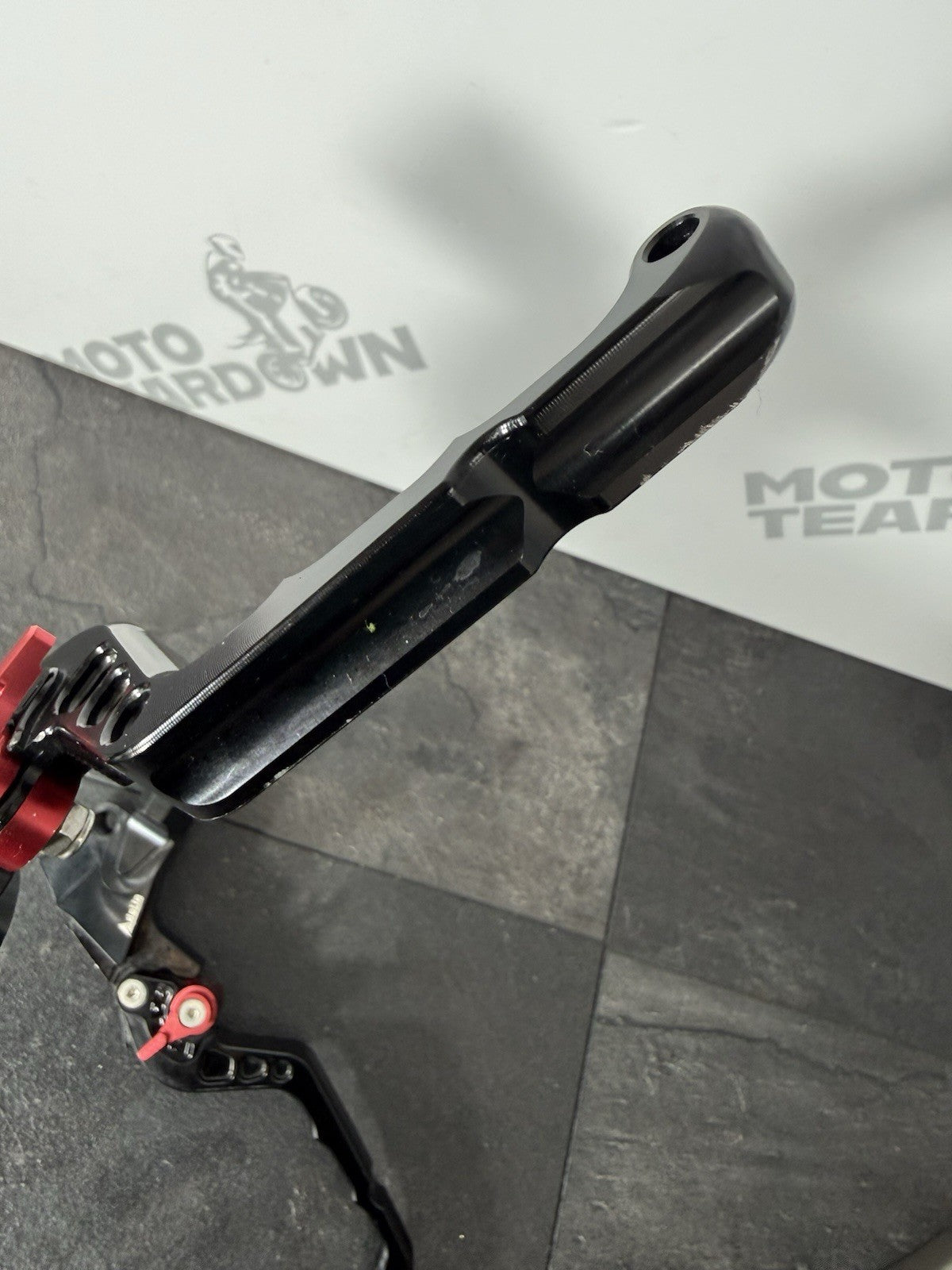 5e404c88-40c7-4824-b6d0-976180a8fbe3