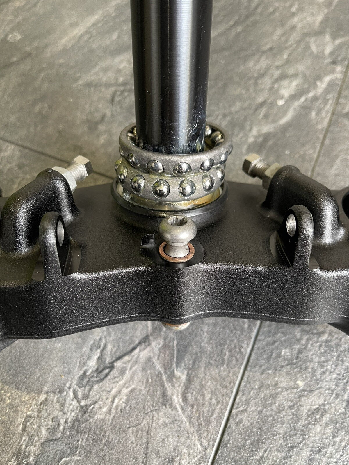 KTM Superduke R 1290 2018 2019 Lower Yoke Bottom Yoke for WP Front Forks OEM