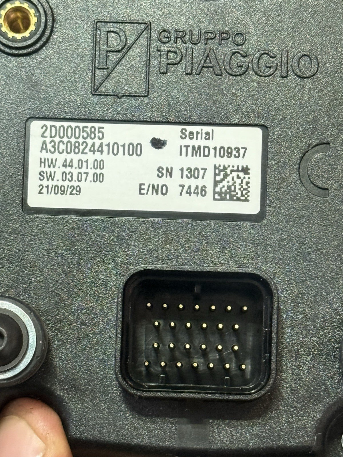 deaaefec-5101-40c9-b864-0c57a2e025ba